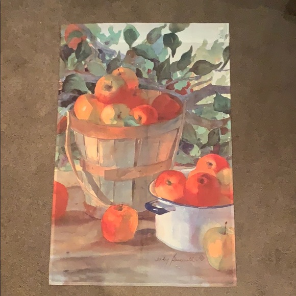 TOLAND Outdoor Garden Flag - Picture 1 of 2